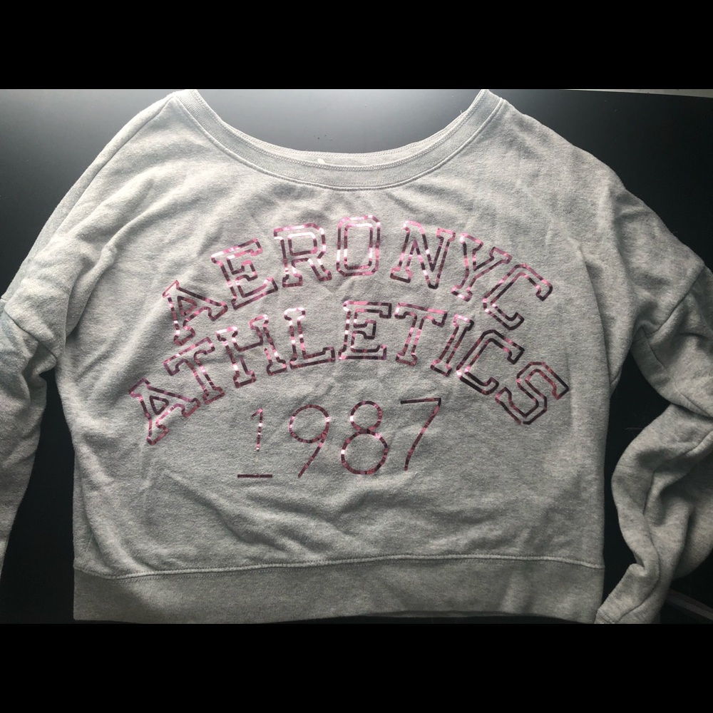 Aeropostale Grey cropped sweater Size S